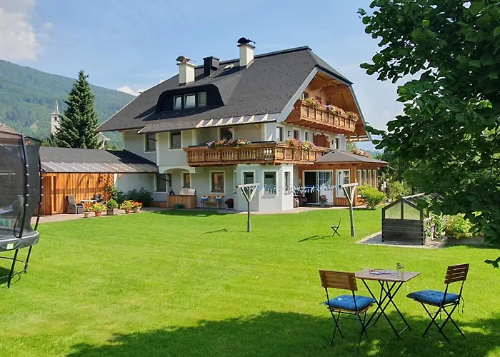 Ferienwohnungen Haus-Holzer